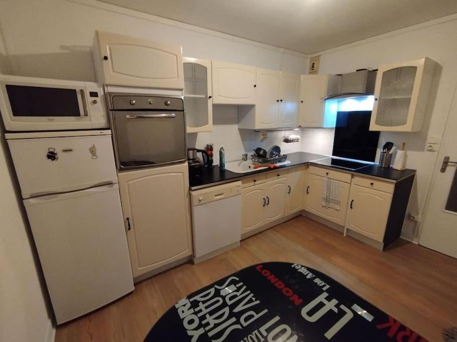 Appartement Courbaril A Nantes Extérieur photo