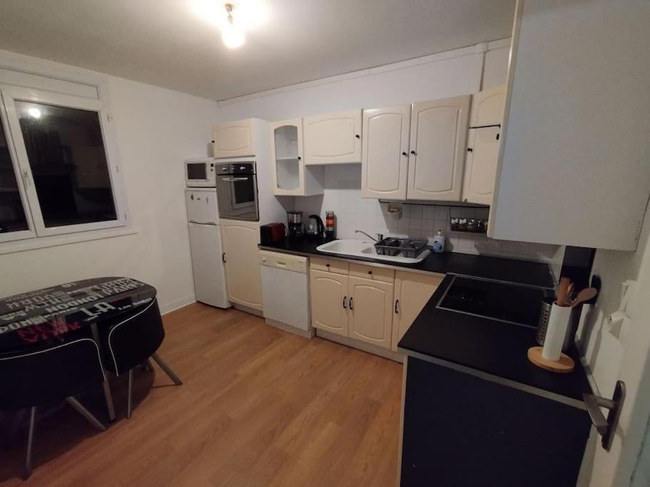 Appartement Courbaril A Nantes Extérieur photo